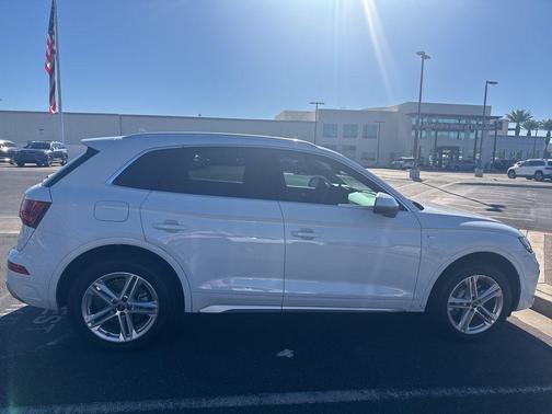 2021 Audi Q5 Premium 55 TFSI e quattro S tronic