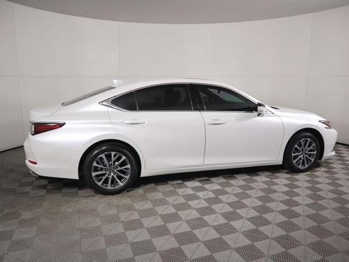 2025 Lexus ES 350 Base