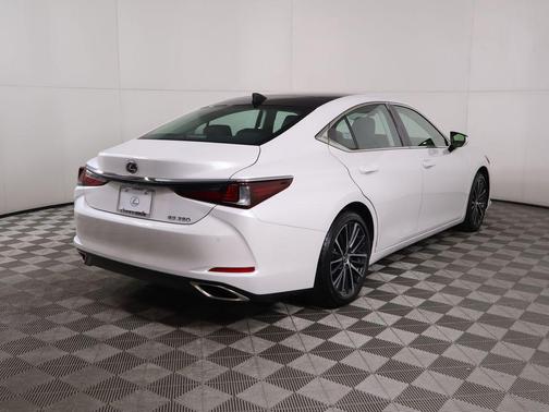 2025 Lexus ES 350 Base
