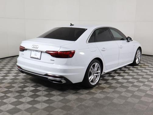 2023 Audi A4 45 S line Premium Plus