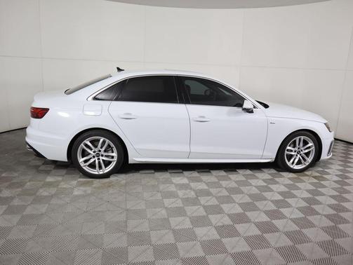 2023 Audi A4 45 S line Premium Plus