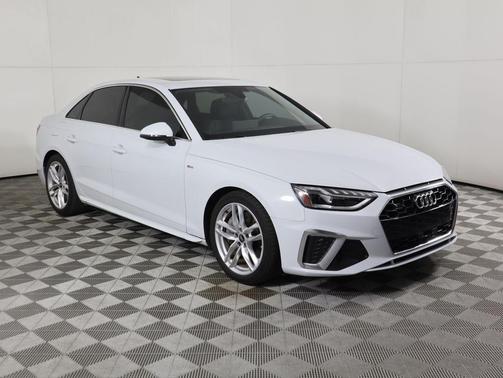 2023 Audi A4 45 S line Premium Plus