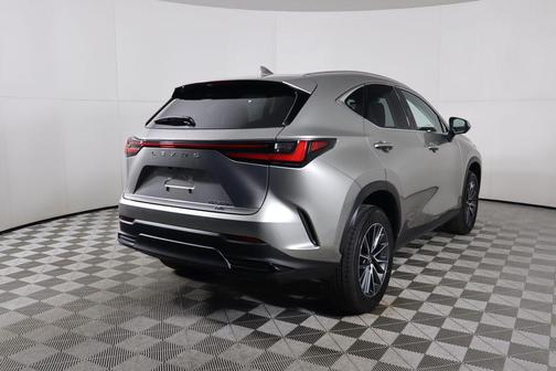 2025 Lexus NX 350h Premium