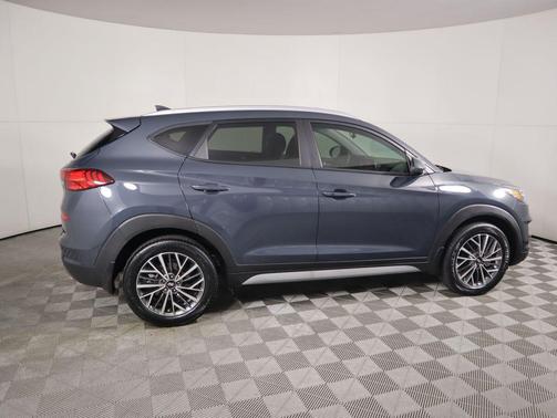 2021 Hyundai TUCSON SEL