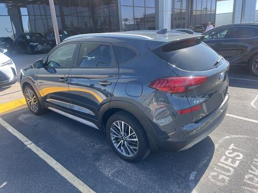 2021 Hyundai TUCSON SEL