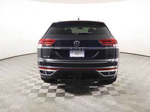 2020 Volkswagen Atlas Cross Sport 3.6L V6 SE w/Technology R-Line