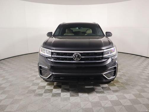 2020 Volkswagen Atlas Cross Sport 3.6L V6 SE w/Technology R-Line