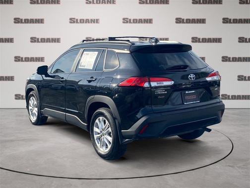 2022 Toyota Corolla Cross XLE