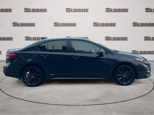 2024 Toyota Corolla Hybrid SE