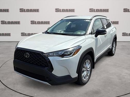 2025 Toyota Corolla Cross LE