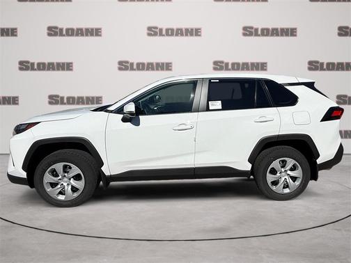 2025 Toyota RAV4 LE