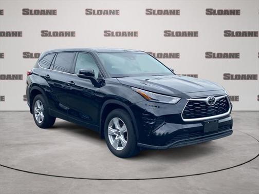 2022 Toyota Highlander L