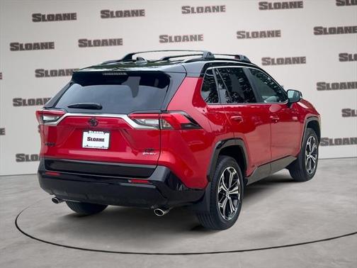 2025 Toyota RAV4 Hybrid SE