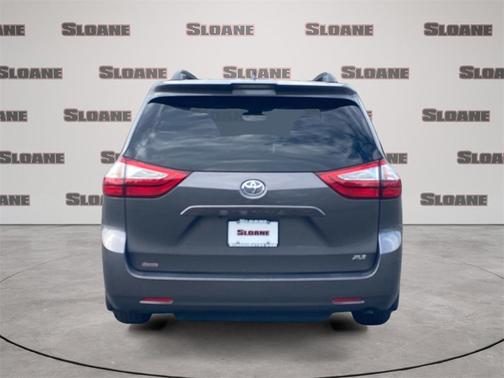 2019 Toyota Sienna Limited