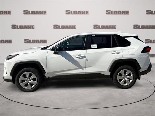 2025 Toyota RAV4 LE