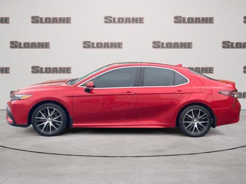 Supersonic Red 2021 Toyota Camry SE