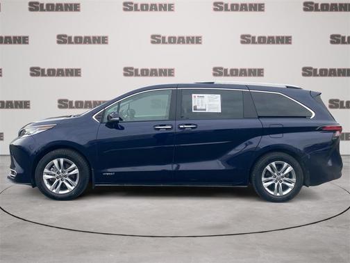 2021 Toyota Sienna Limited 7-Passenger
