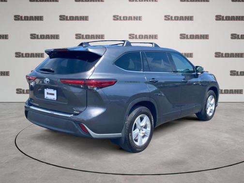 Magnetic Gray Metallic 2020 Toyota Highlander L