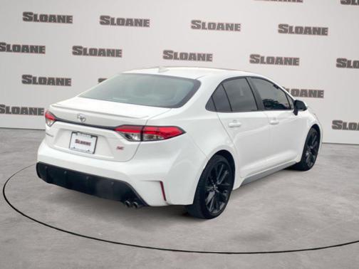 Ice 2026 Toyota Corolla SE