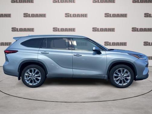 2023 Toyota Highlander Hybrid Limited