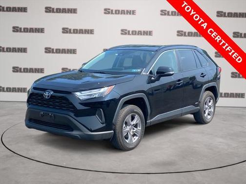 2022 Toyota RAV4 Hybrid XLE