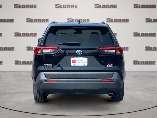 2022 Toyota RAV4 Hybrid XLE
