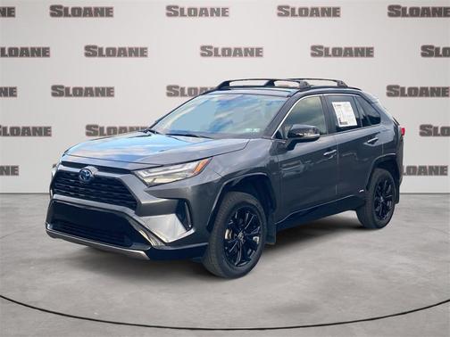 2022 Toyota RAV4 Hybrid SE