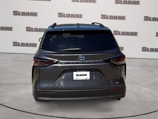 2025 Toyota Sienna XLE 7 Passenger