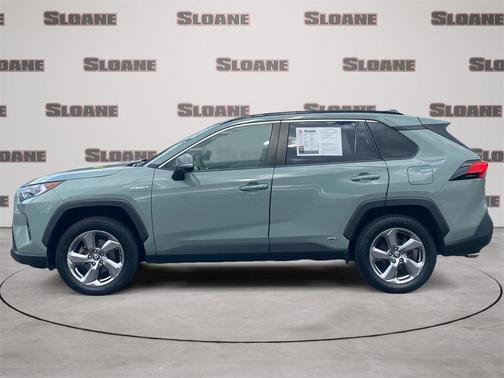 2021 Toyota RAV4 Hybrid XLE Premium