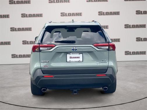 2021 Toyota RAV4 Hybrid XLE Premium