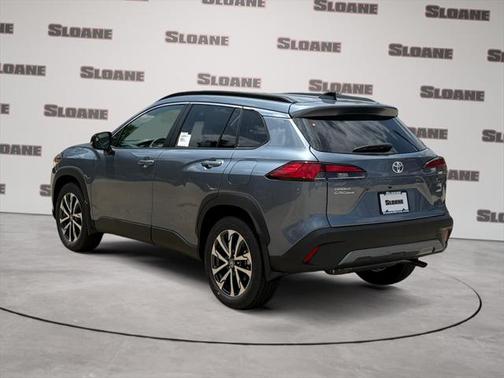 2025 Toyota Corolla Cross XLE