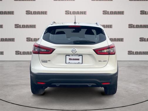 2021 Nissan Rogue Sport SL