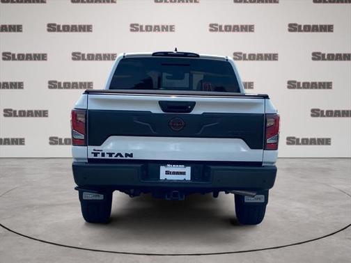 2024 Nissan Titan PRO-4X