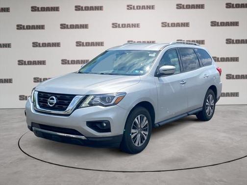 2019 Nissan Pathfinder SV