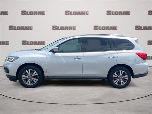 2019 Nissan Pathfinder SV