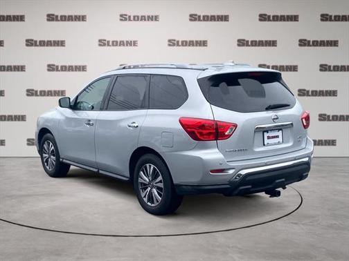 2019 Nissan Pathfinder SV