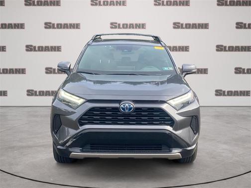 2023 Toyota RAV4 Hybrid SE
