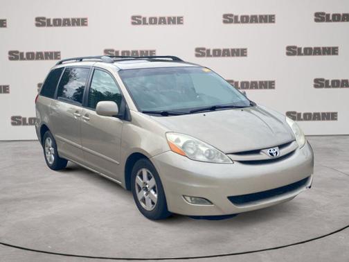Desert Sand Mica 2008 Toyota Sienna XLE