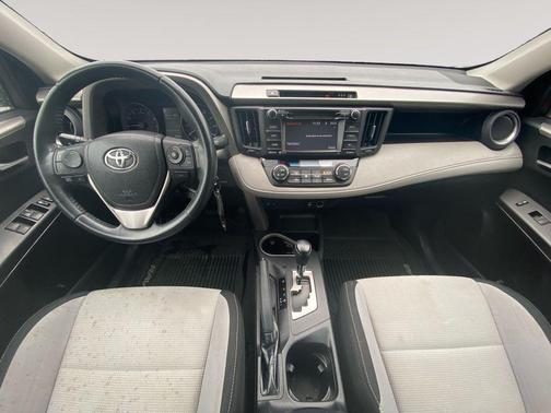 Silver Sky Metallic 2017 Toyota RAV4 XLE