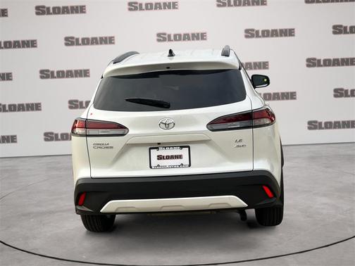 2026 Toyota Corolla Cross LE