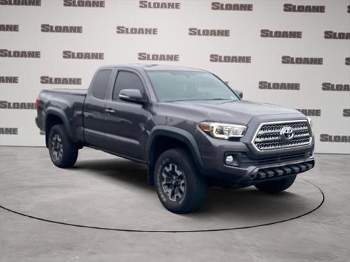 2017 Toyota Tacoma SR5