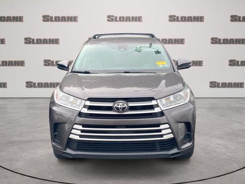 Predawn Gray Mica 2017 Toyota Highlander LE