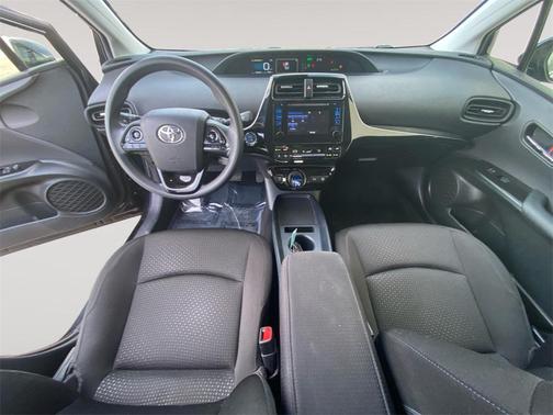 2019 Toyota Prius LE
