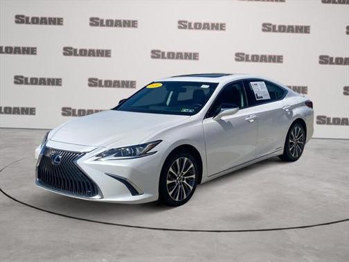 2020 Lexus ES 300h Base