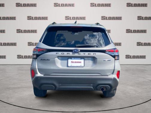 Pearl 2025 Subaru Forester Touring