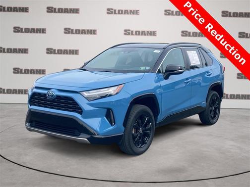 2022 Toyota RAV4 Hybrid SE