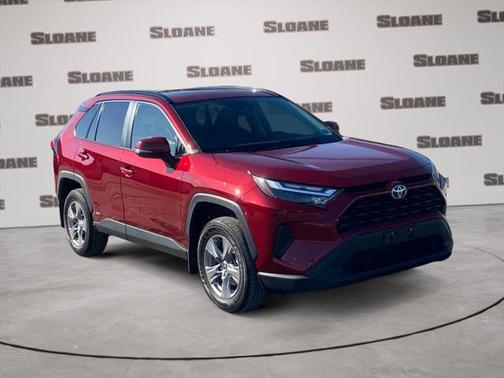 2022 Toyota RAV4 Hybrid XLE