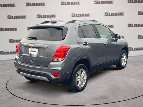 Satin Steel Metallic 2019 Chevrolet Trax LT
