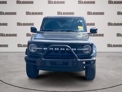 Shadow Black 2023 Ford Bronco Outer Banks