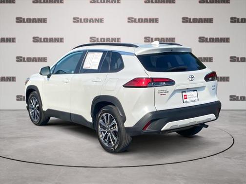 2022 Toyota Corolla Cross XLE